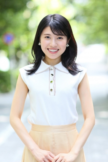 平井美優外バストアップ