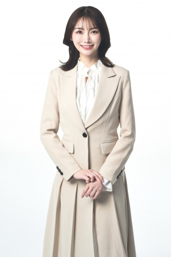 高木悠スーツ全身