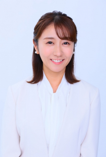 ★青木美菜フォーマル上2リサイズ